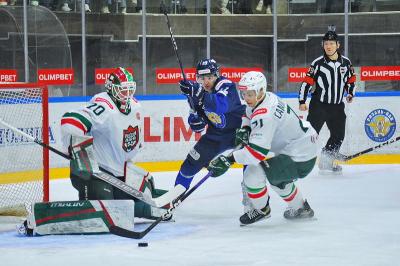 ХК «Рязань-ВДВ» взял верх над казанским «Барсом»